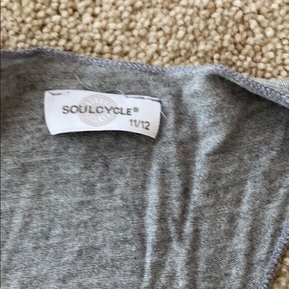 Soul cycle tank size 10/12 fits like xs. New - Picture 2 of 2